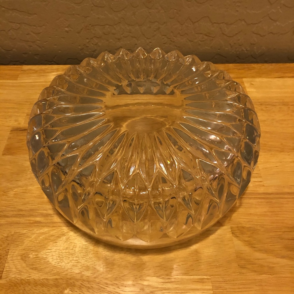 Large Crystal Bowl - Picture 2 of 3